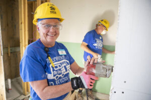 USFL-19-JA-210-02675.jpg
FORT MYERS, FL, USA (04/10/2019)-Jan Cantrell during the RV Care-A-Vanner 30th Anniversary build. ©Habitat for Humanity International/Jason Asteros